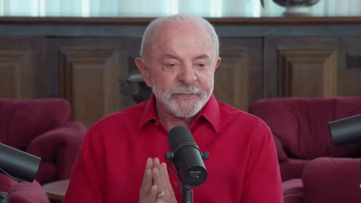 Lula atribui críticas de Flávio Bolsonaro a Moraes a motivos pessoais