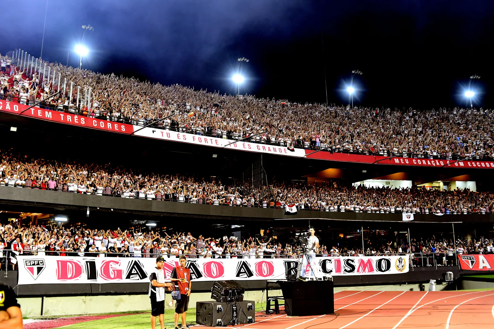 São Paulo alcança 75% de aproveitamento no Morumbis em 2025