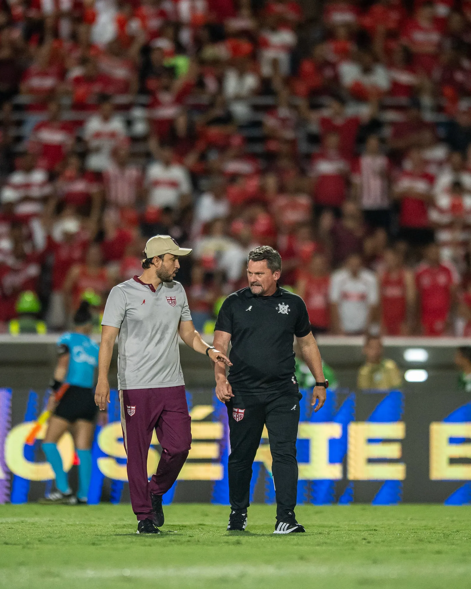 CRB melhora na defesa, mas Fábio Matias aponta desatenção em gol sofrido