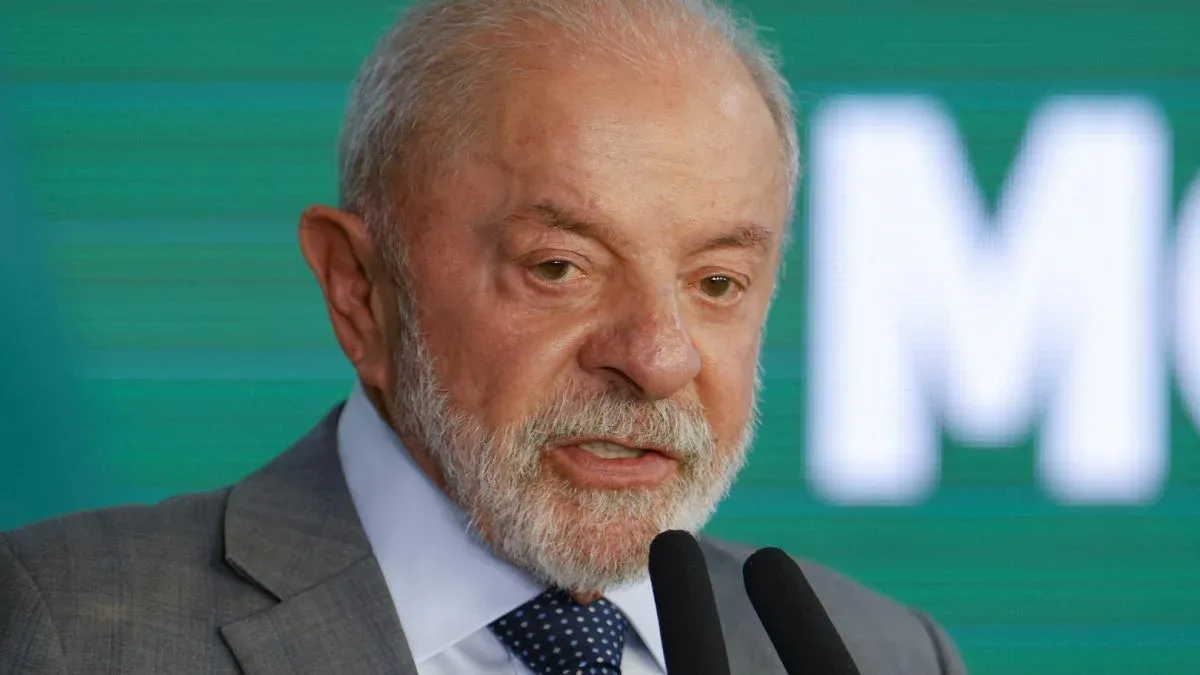 PT avalia levar ao TSE restrição de página e anúncios de Lula