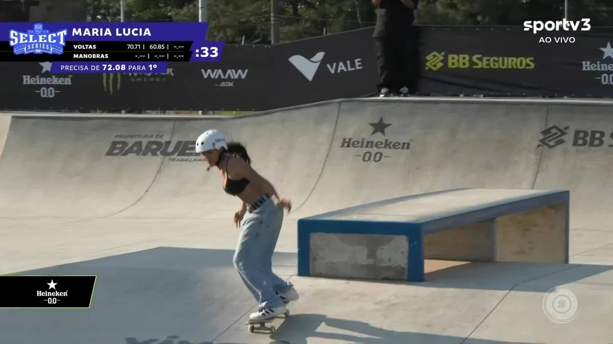 Maria Lucia vence etapa do Circuito Brasileiro de Skate Street em Barueri