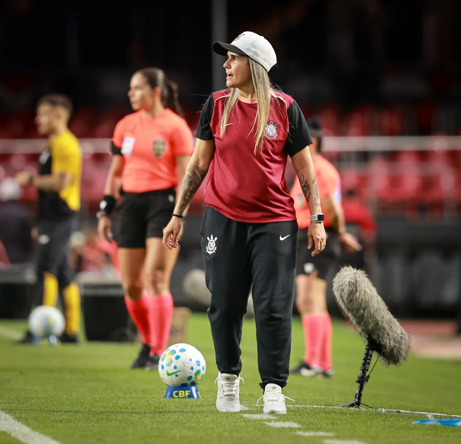 Emily Lima diz que crise no Corinthians afeta elenco e contratações