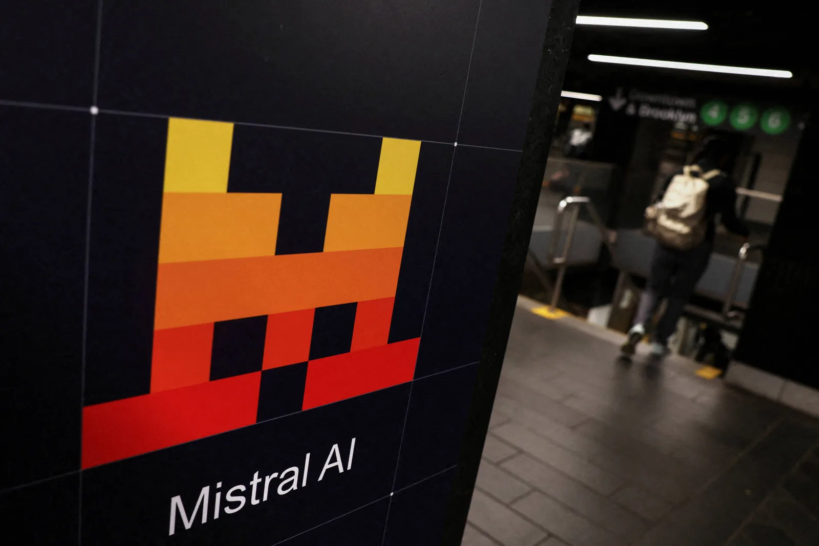 Mistral apresenta modelo aberto de IA com foco no mercado global