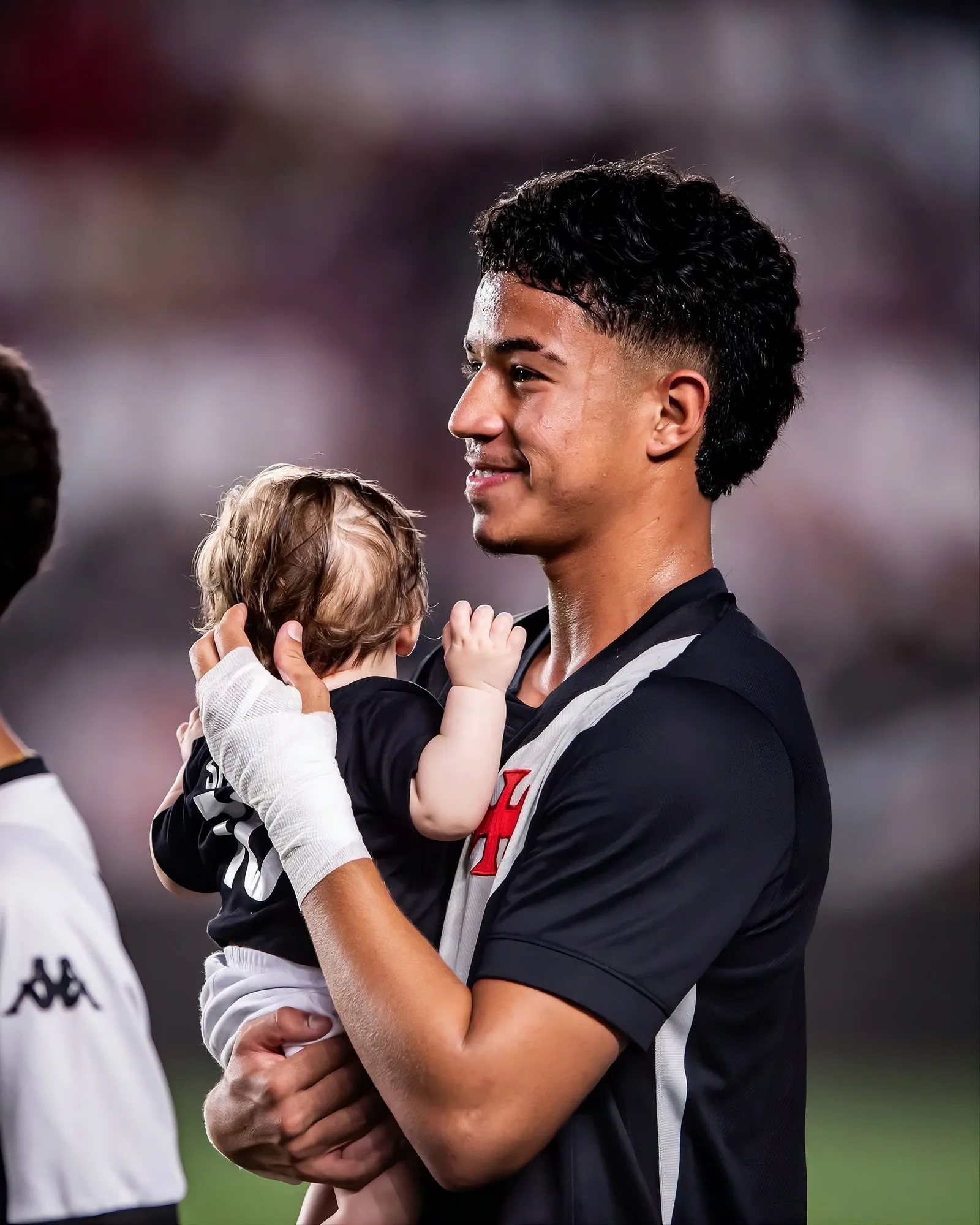 Andrey fecha campanha do Vasco com 13 gols e mira chegada ao profissional