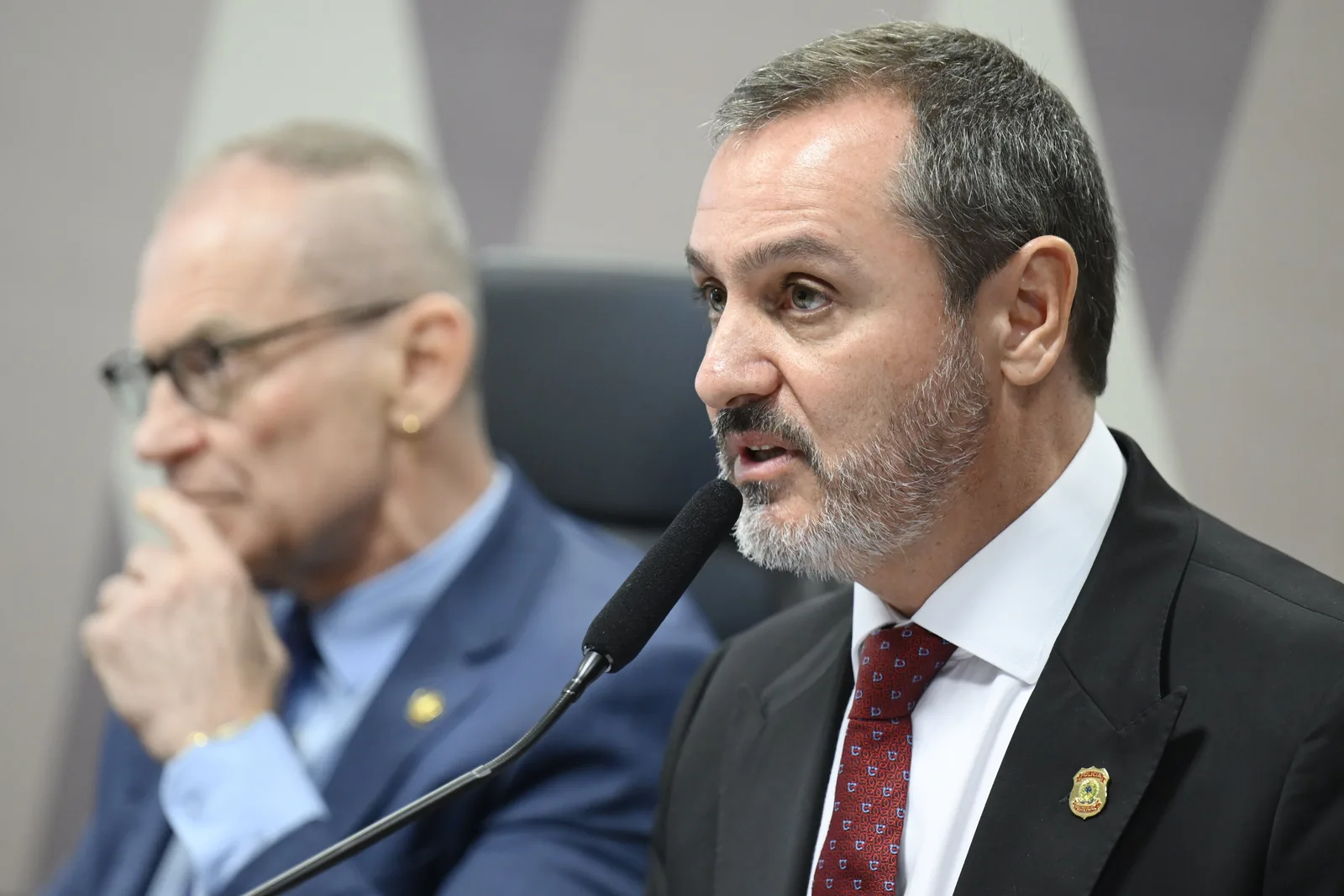 PF sustenta ao STF que documentos sobre Mendonça seguiram protocolo de inteligência