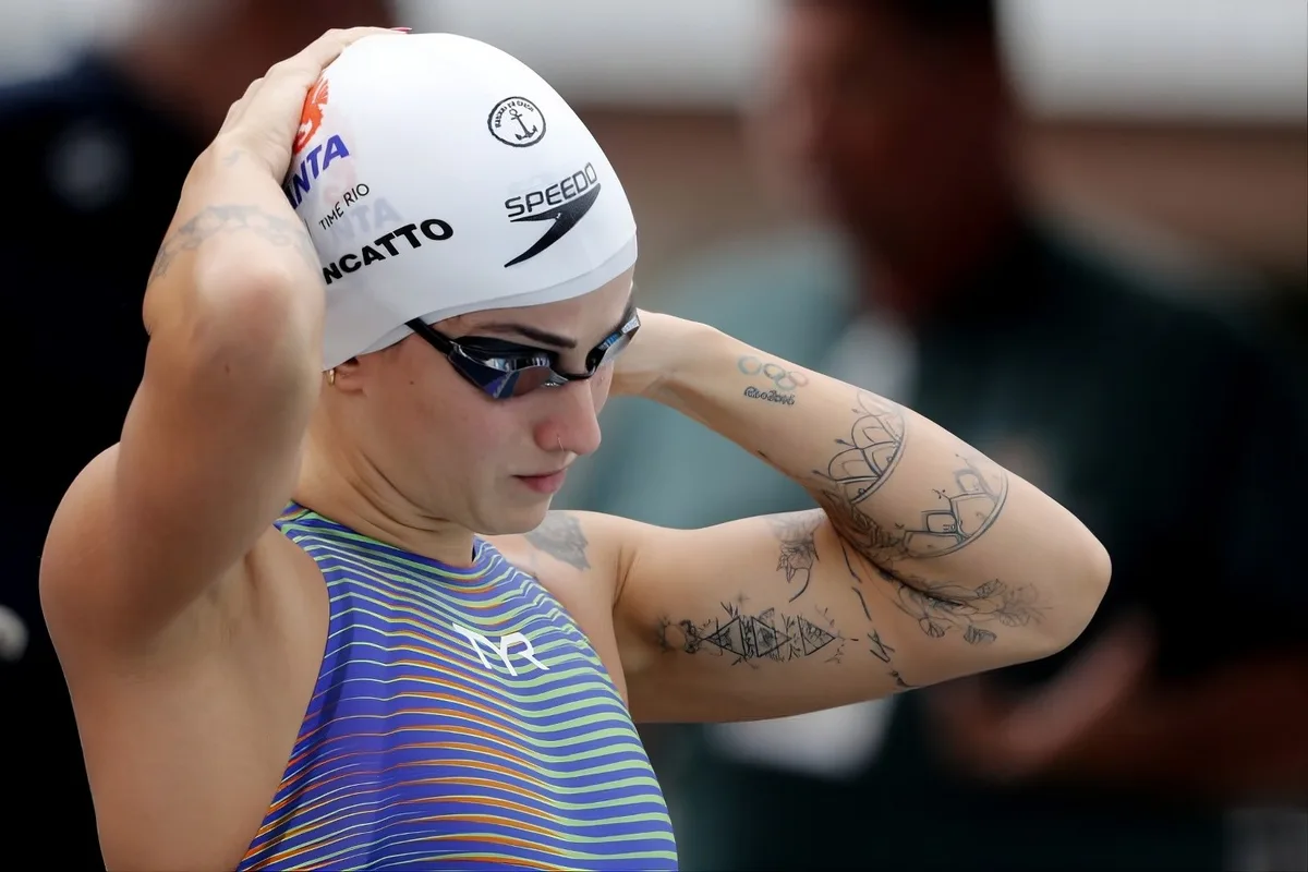 Unisanta conquista bronze no revezamento e prata nos 200m medley