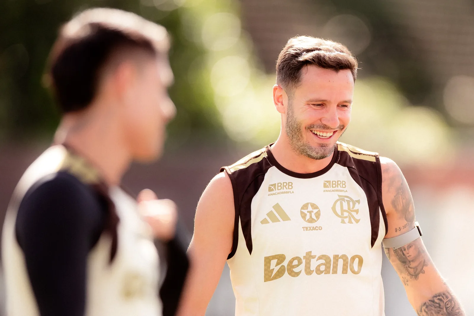 Saúl ganha espaço no Flamengo com suspensões no Brasileiro e na Libertadores
