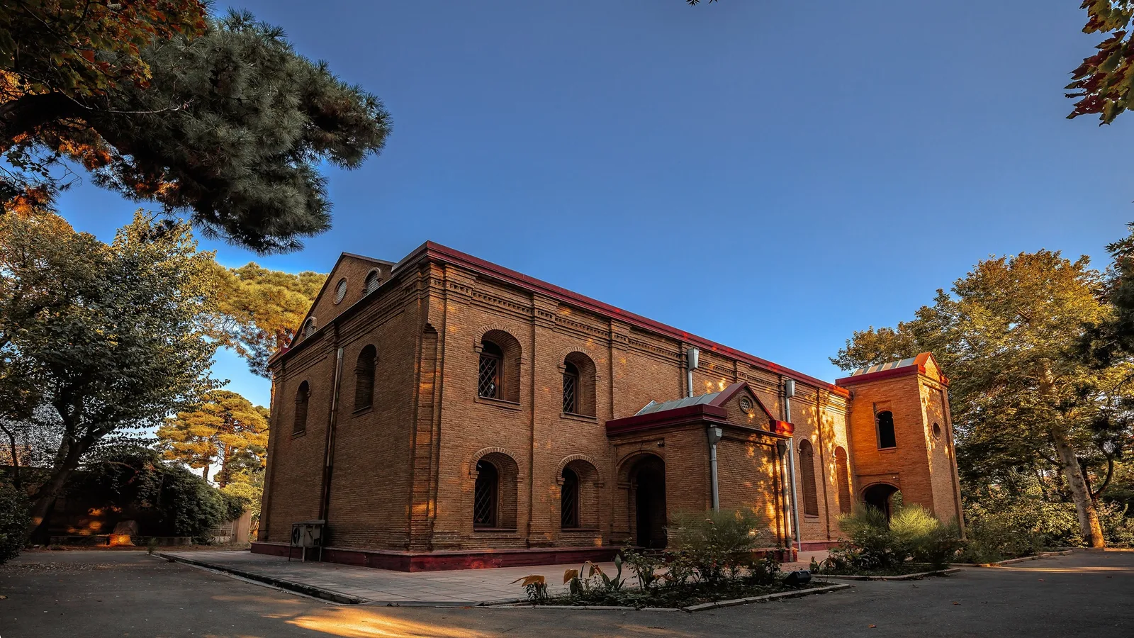 ONU exige explicações do Irã sobre tomada de igreja e expulsão de cristãos