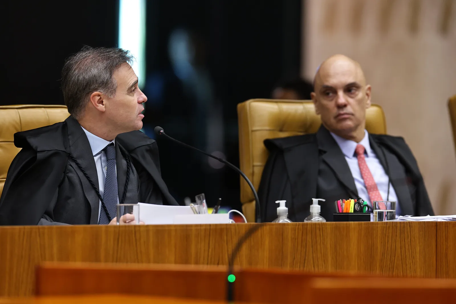 Pesquisa aponta diferença na avaliação de Mendonça e Moraes no STF