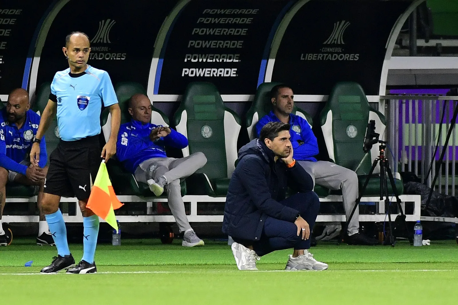 Abel Ferreira explica por que fez só uma troca contra a LDU