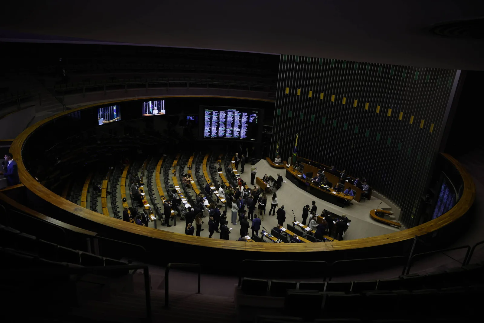 Cinco presidenciáveis apoiam reforma tributária no calendário previsto