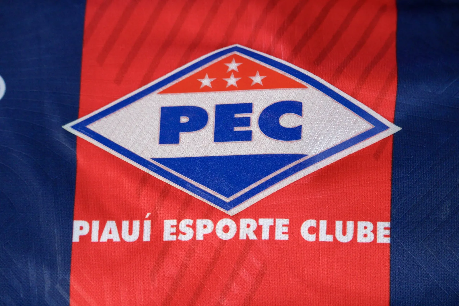 Piauí inicia busca por empresas para financiar projeto de categorias de base