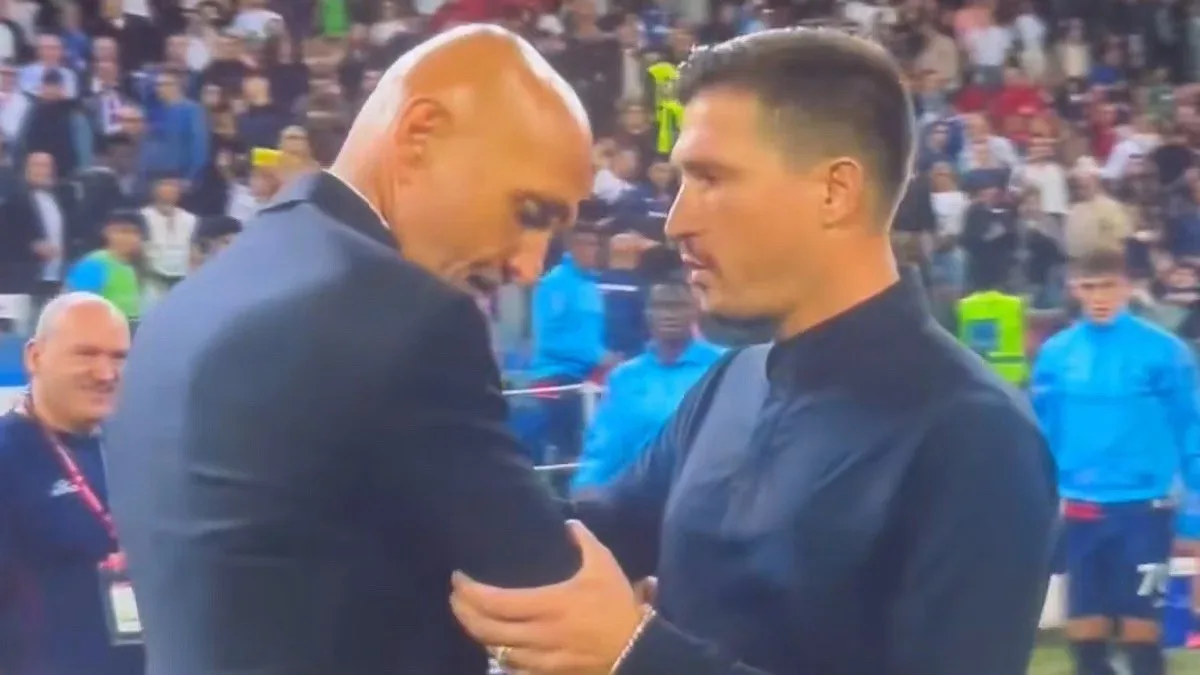 Técnicos de Juventus e Cagliari são expulsos após discussão
