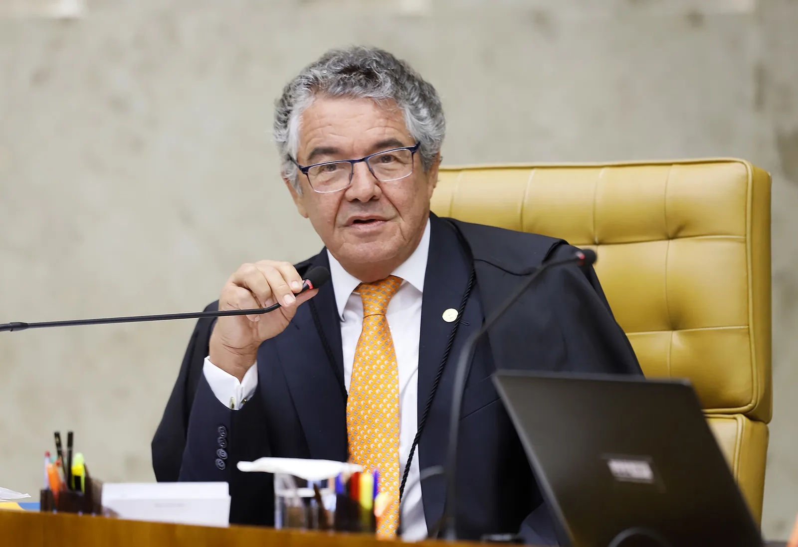 Marco Aurélio defende Mendonça e critica tentativa de incluí-lo em inquérito
