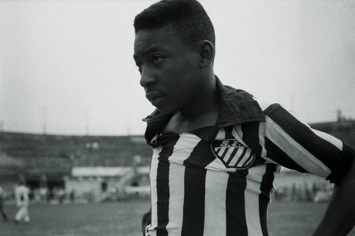 O gol que abriu a contagem de Pelé aconteceu em Santo André