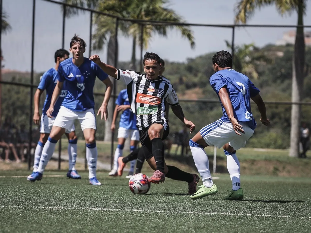Athletic supera Cruzeiro e joga por empate na volta do Mineiro sub-20