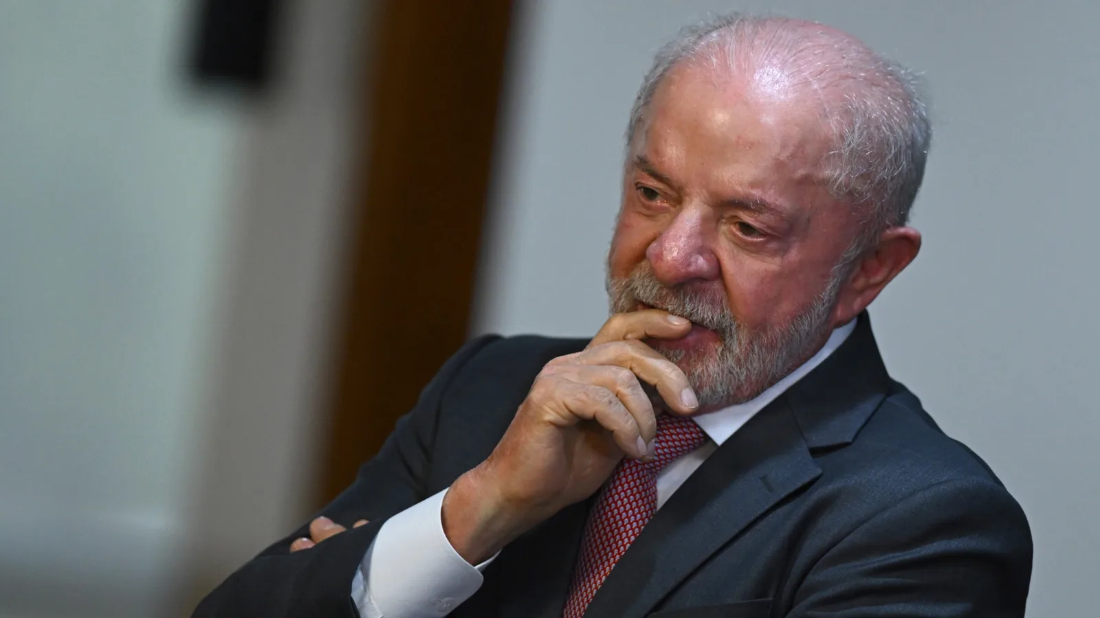 ABI declara apoio à reeleição de Lula após questionar Lei da Dosimetria no STF