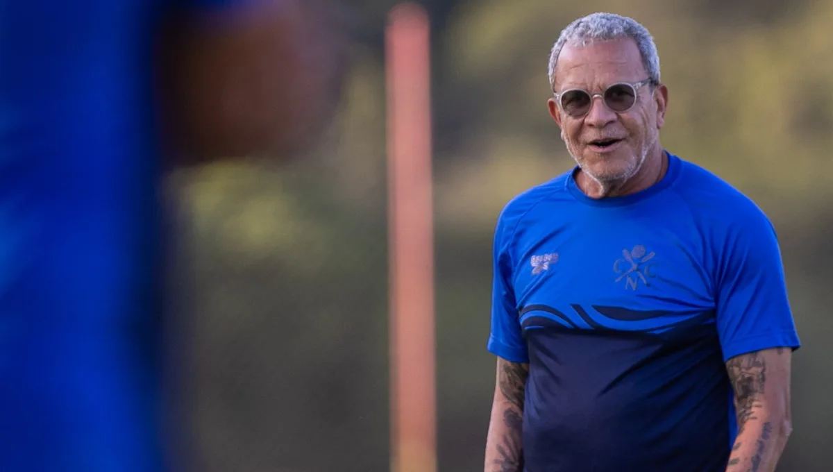 Náutico enfrenta América-MG com atenção ao início forte do rival