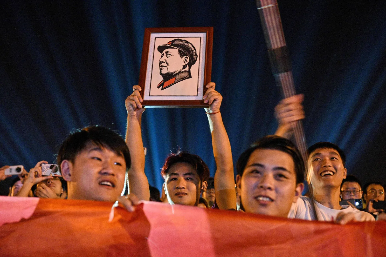 A nova admiração de jovens chineses por Mao Tsé-tung