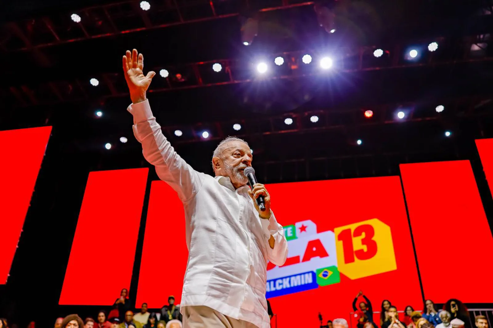 Lula diz que Senado terá papel decisivo em eventual novo mandato