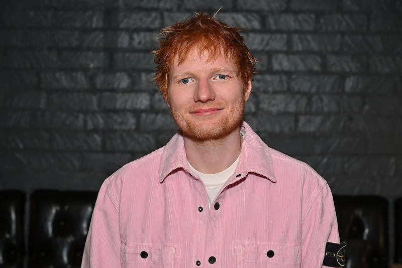 Sheeran defende palco aberto a opiniões divergentes após saída de Macklemore