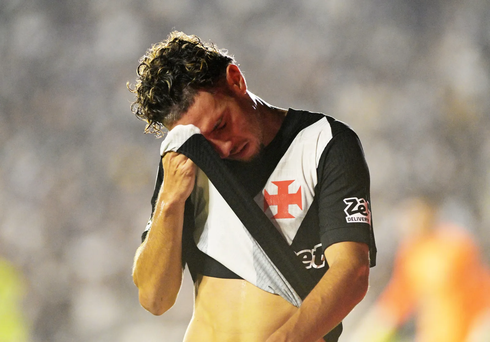 Vasco mantém confiança em Nuno Moreira apesar da perda de espaço no ataque