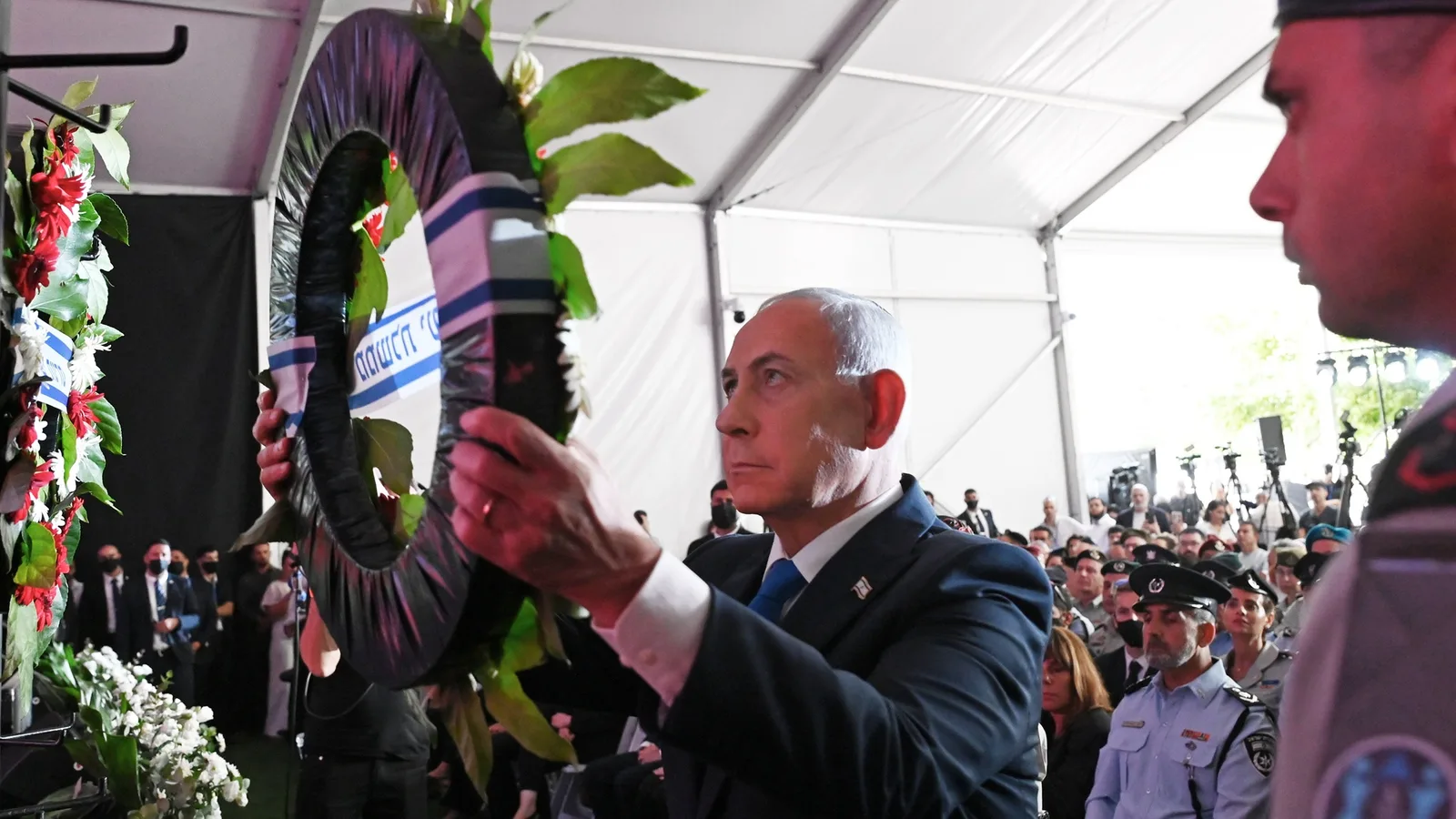 Netanyahu enfrenta pressão antes de eleições em Israel, três anos após ataques do Hamas