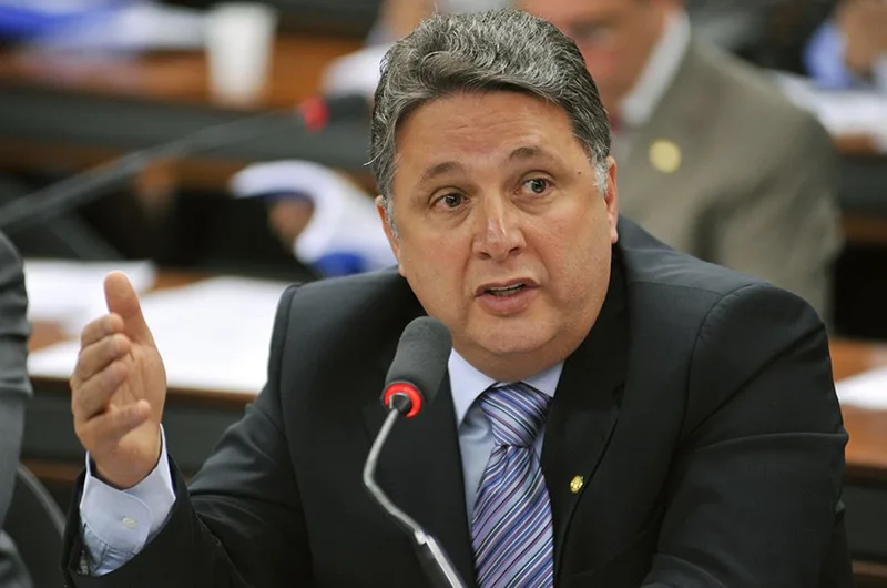 Decisão sobre Garotinho pode alterar cálculo do primeiro turno no Rio