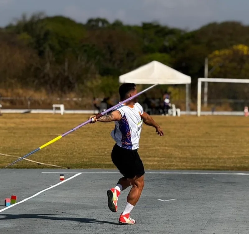 Pedro Nunes leva o Amazonas ao topo do esporte universitário com marca de 82 metros
