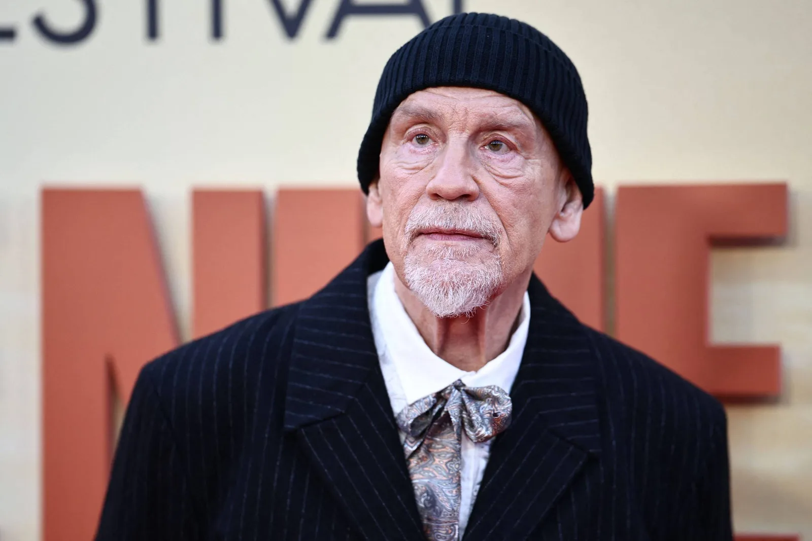 Malkovich relembra indicações e comenta mudança nas campanhas do Oscar