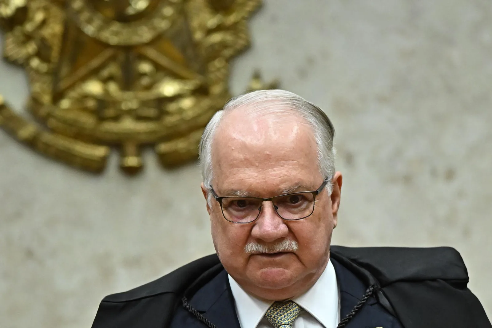 STF prepara sessão sobre Moraes após Fachin receber petição com mensagens
