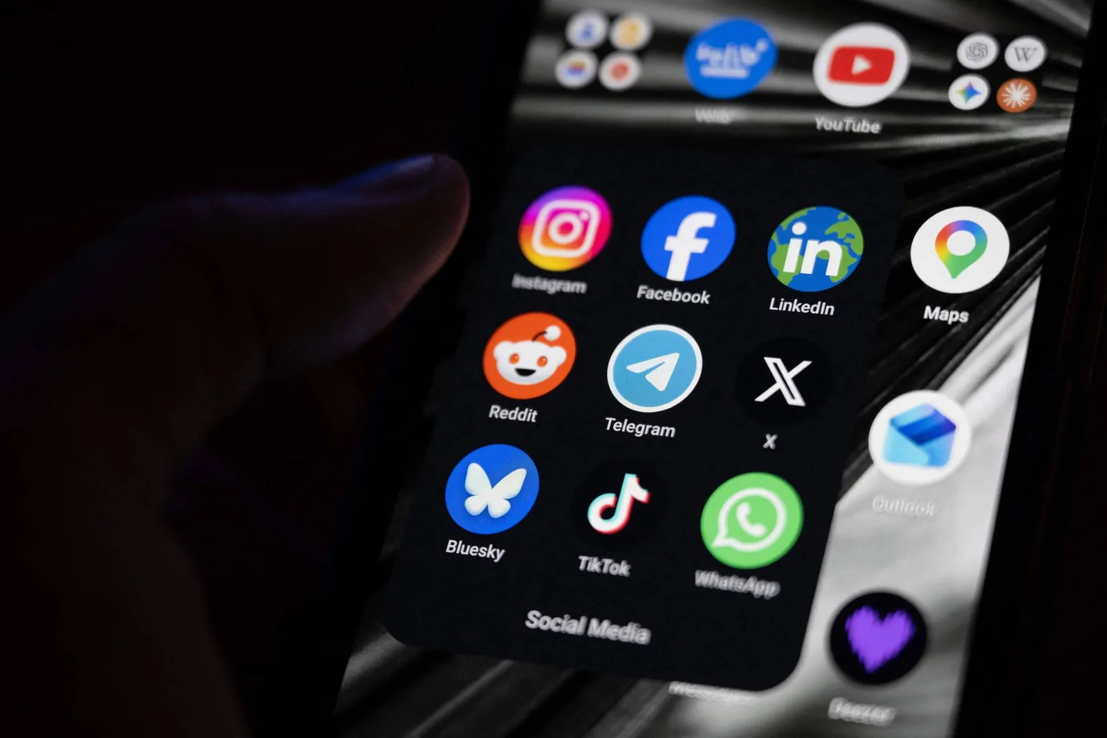 Busca por visualizações leva influenciadores a riscos extremos