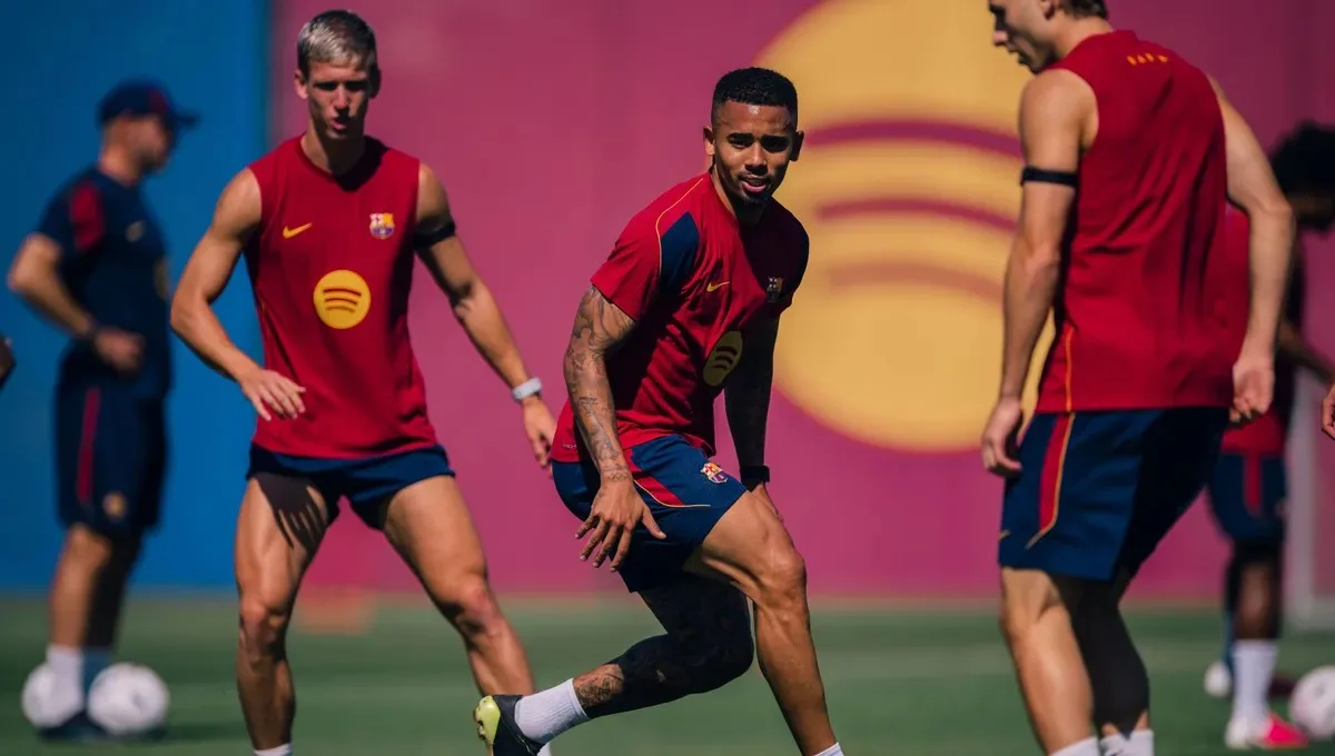 Barcelona enfrenta Valencia com chance de assumir liderança isolada da LaLiga