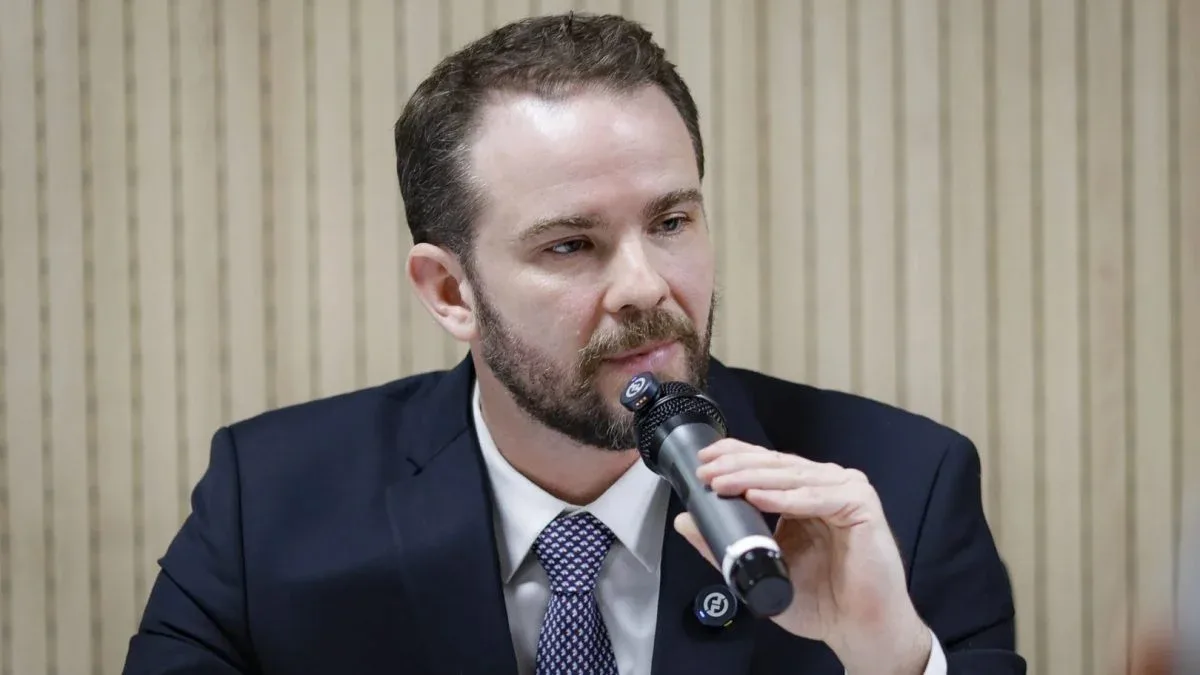 Durigan sugere novo corte linear e cobra transparência nos incentivos