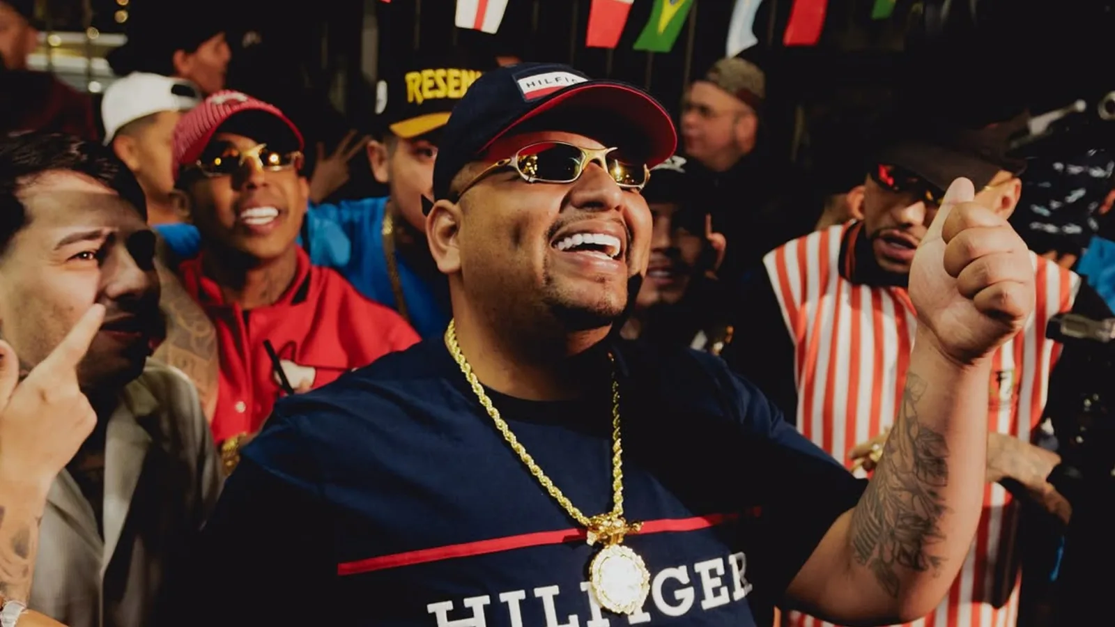 MC Leozinho ZS chega ao topo com funk sobre periferias paulistas