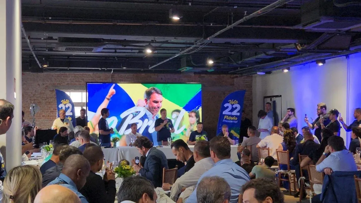 Tarcísio critica desinformação e pede mobilização no 2º turno