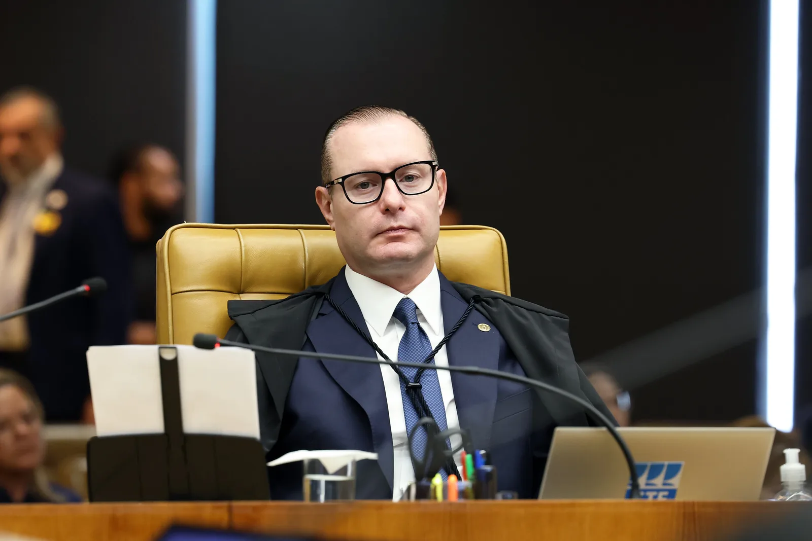 Sessão do STF sobre Moraes e Vorcaro expõe divergências sobre relatorias