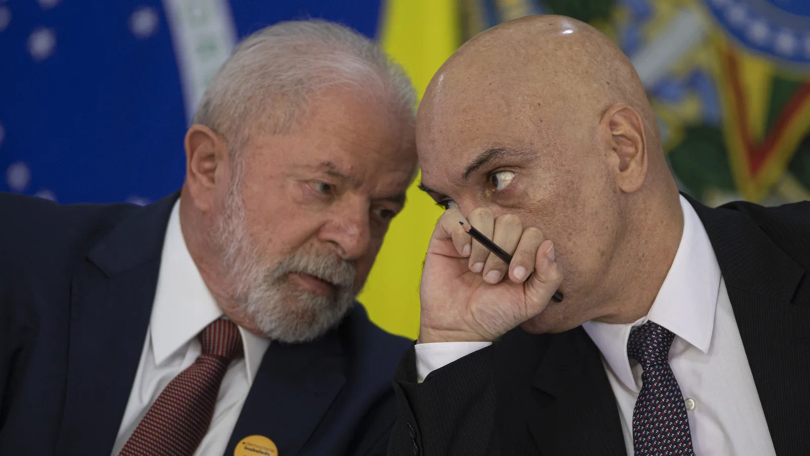 Crise no STF pressiona Lula a rever vínculo político com Moraes