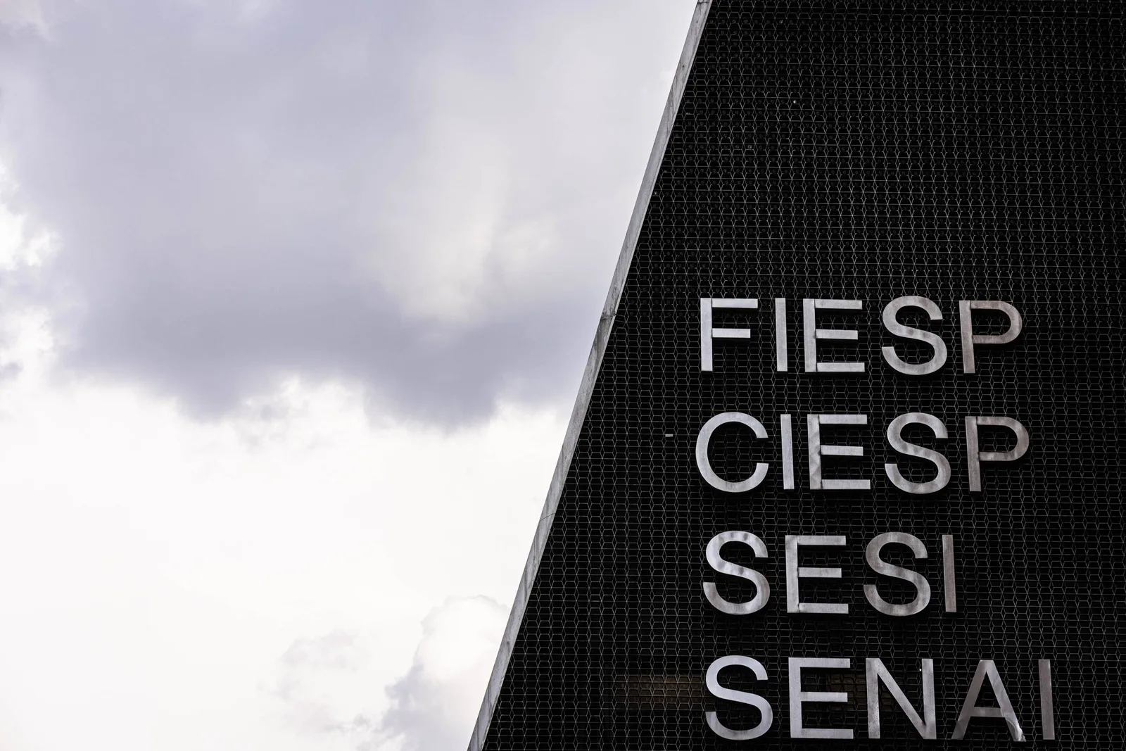 Manifesto empresarial sobre crise no STF deve ser divulgado nesta semana