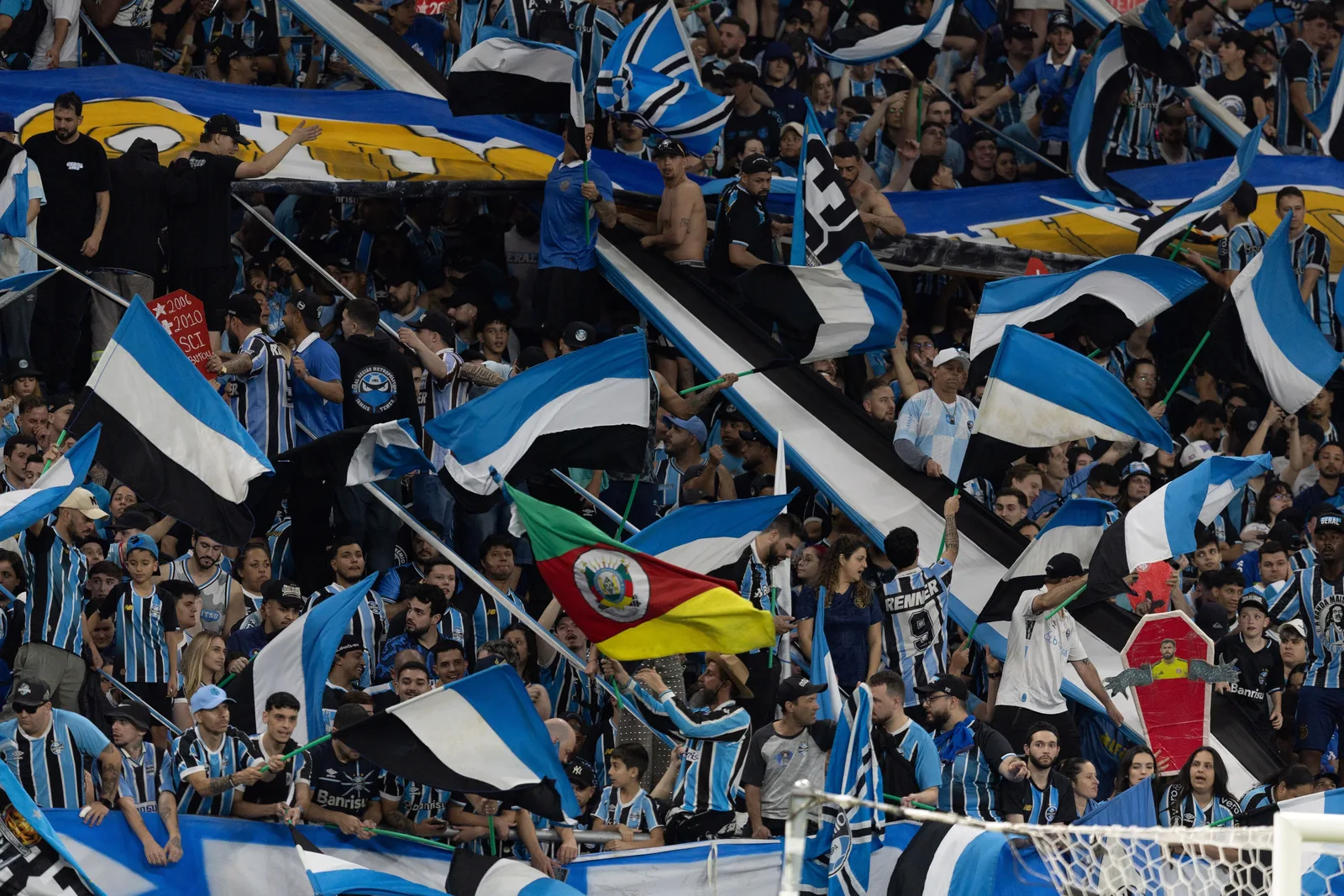 Grêmio estreia Renato Gaúcho contra Palmeiras em cenário de pressão