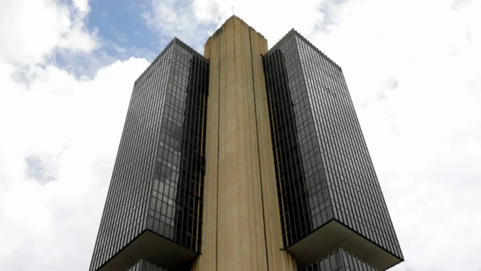 IBC-Br recua em julho, mas acumula alta de 1,5% em 12 meses