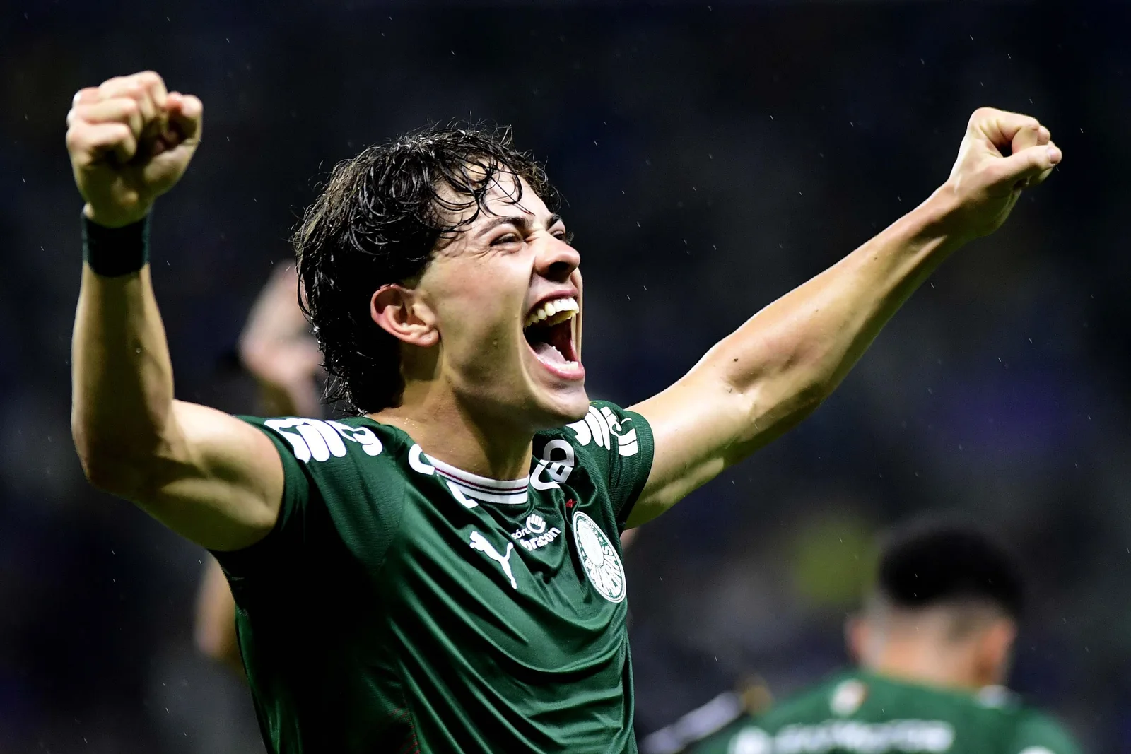 Palmeiras vê Giay, Barboza e Lucas Evangelista crescerem no Dérbi