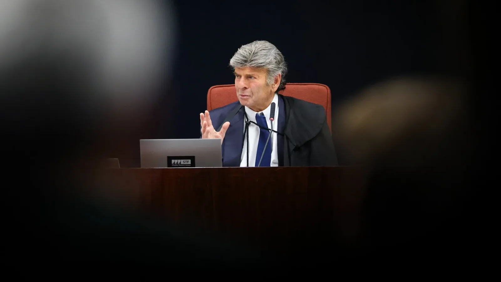 Relatórios contra Mendonça estão no centro de decisão que altera agenda do STF