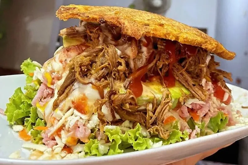 Arepas, cachapas e tequeños: onde provar sabores venezuelanos em São Paulo