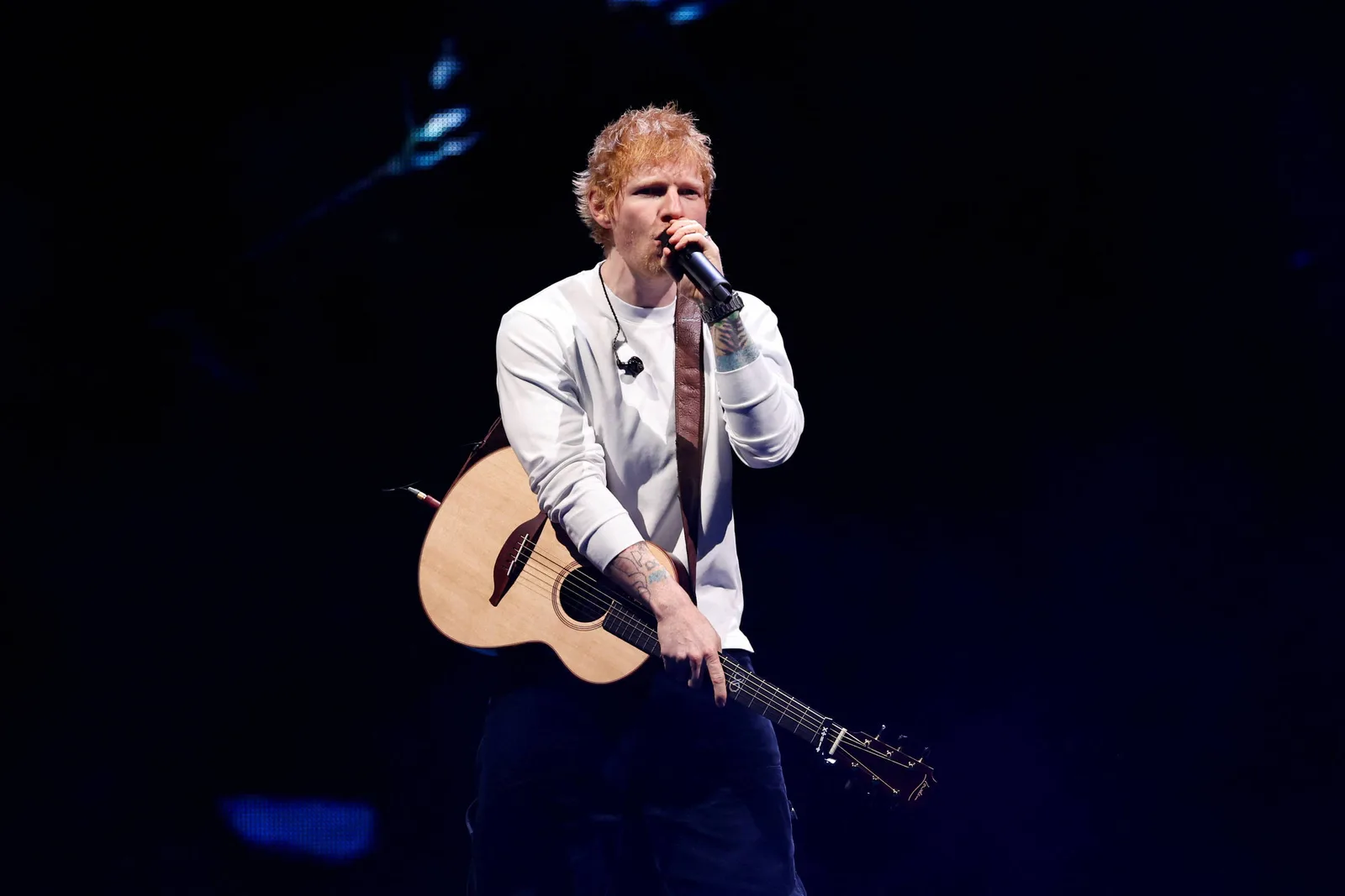 Ed Sheeran atribui saída de Macklemore da turnê a produtores