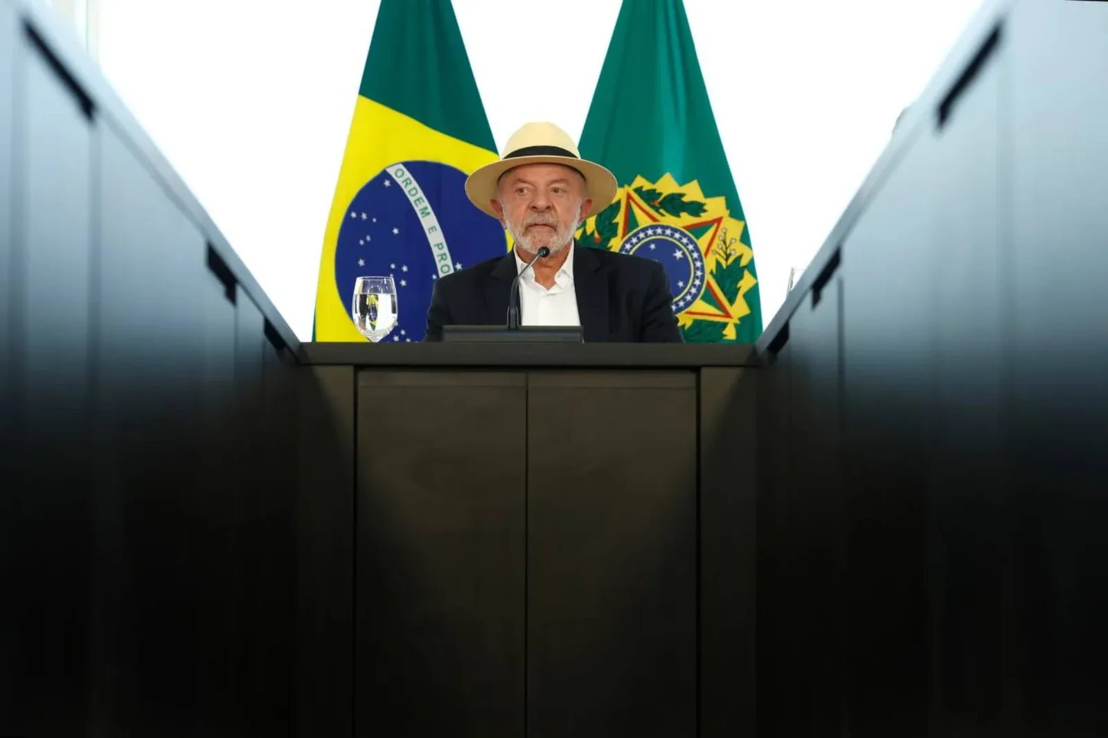 TSE cobra provas de campanha de Lula em ação sobre IA do Google