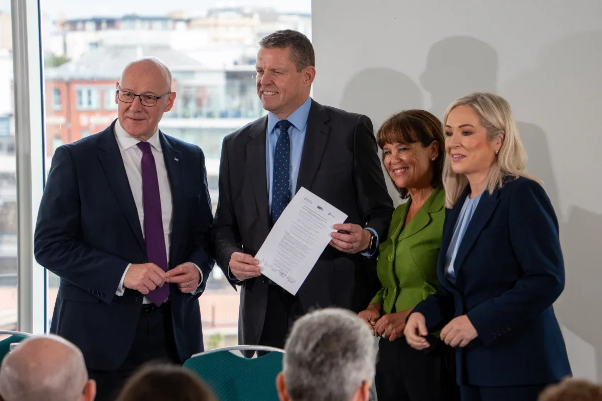 Líderes de Gales, Escócia e Irlanda do Norte defendem independência
