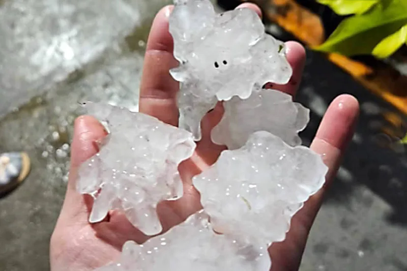 Granizo danifica casas, escolas e lavouras no Rio Grande do Sul