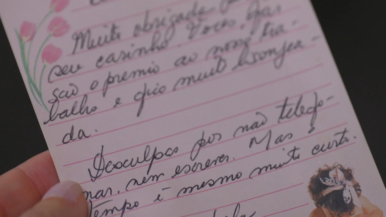 Reencontro recupera cartas e memórias da relação entre Débora Bloch e uma fã