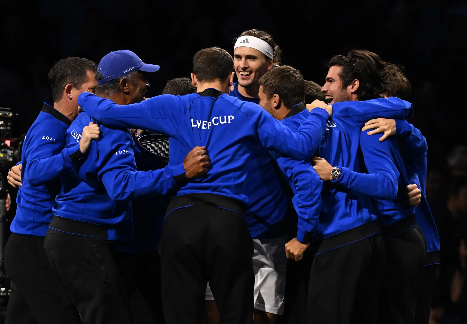 Zverev vence Tien e confirma título europeu na Laver Cup